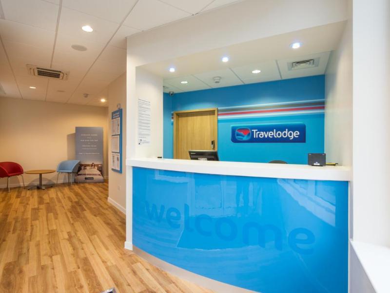 Travelodge London Richmond Central מראה חיצוני תמונה