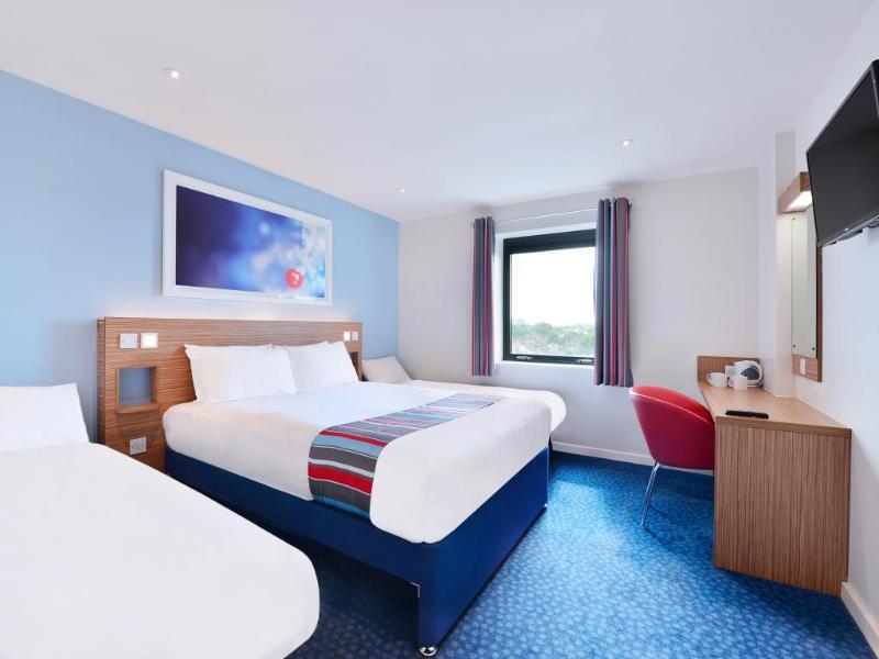 Travelodge London Richmond Central מראה חיצוני תמונה