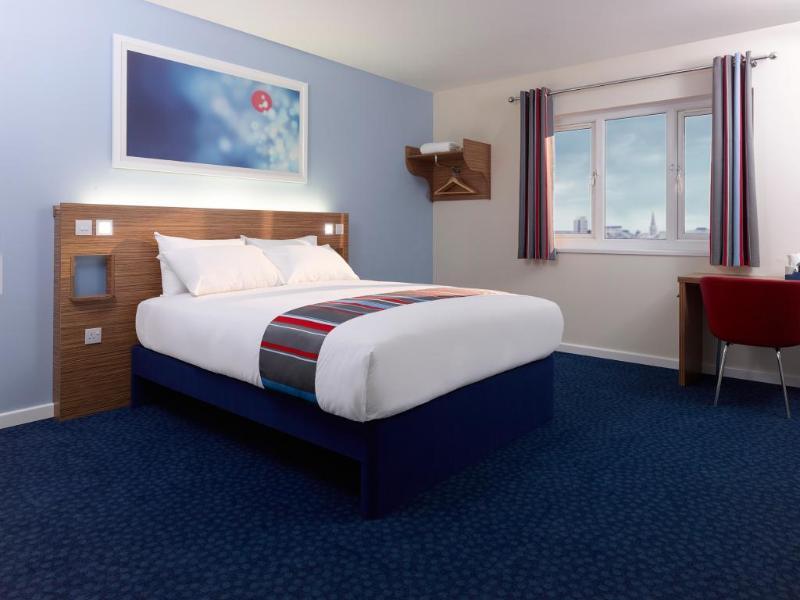 Travelodge London Richmond Central מראה חיצוני תמונה