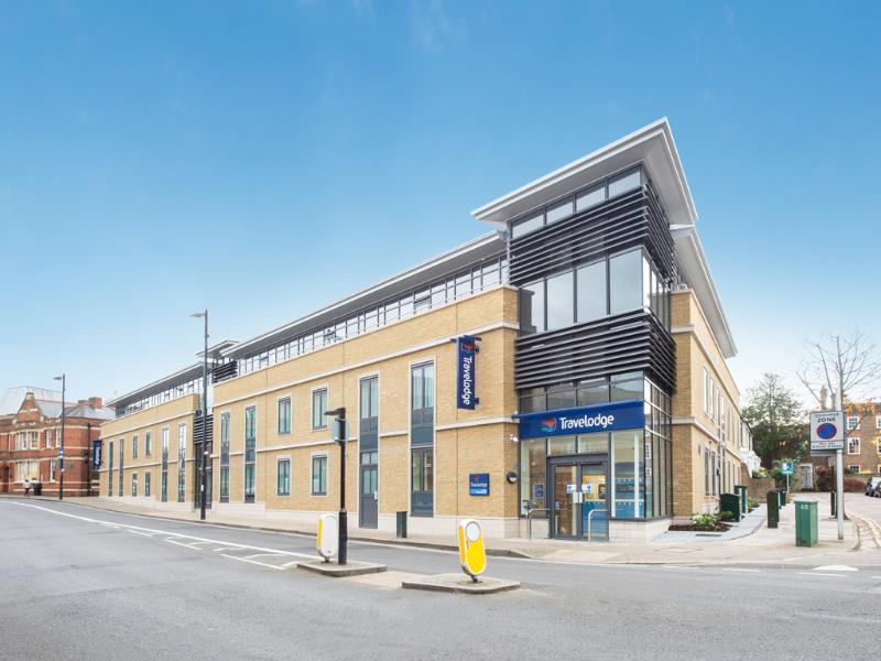 Travelodge London Richmond Central מראה חיצוני תמונה